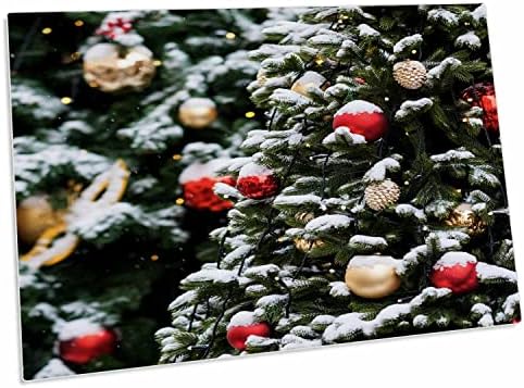 3рослая заснежените върхове на Зелена Коледна елха, Илюминации. - Подложки за настолни възглавници (dpd-275965-1)